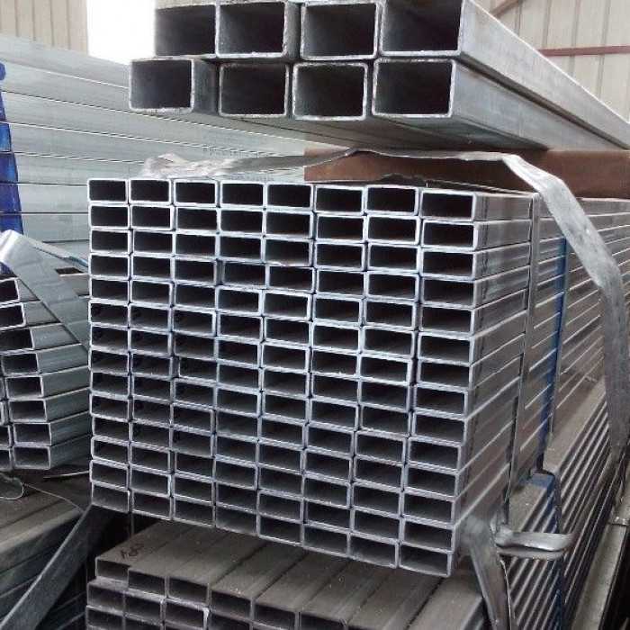 Труба профильная прямоугольная 120х50х3 мм 6 м